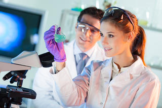 How to Choose the Right Pre-Medicine Pathway Program in the U.S.?